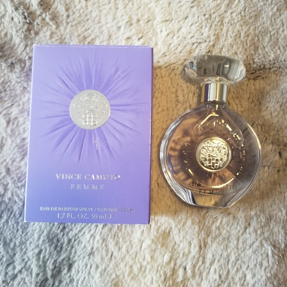 Vince Camuto Femme